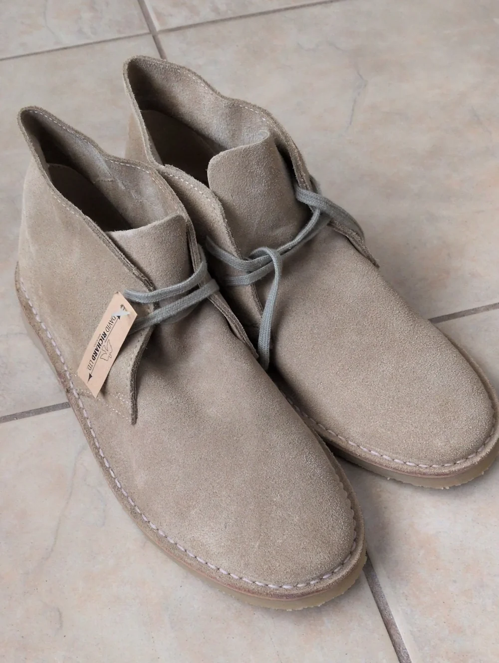 David Richard Suede Desert Chukka Boots Mens 10.5 NWT